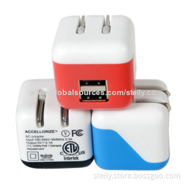 Portable multicolor folded travel charger with ABS eco-friendly material/built-in IC chip and fuse